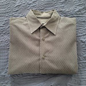 Clairborne Casual Button Down Shirt Medium
